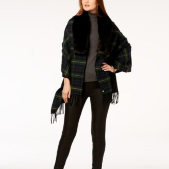 Lauren Ralph Lauren Accessories - LAUREN Ralph Lauren Holiday Fur Collar Ruana